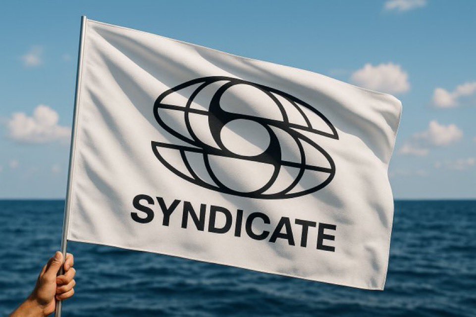 Prospee7's tweet image. I’ve never been convinced that one chain could scale the entire world. At some point, the idea breaks under its own weight. What does make sense, and why @syndicateio caught my attention, is letting many chains exist, each built for the community that runs it. Syndicate isn’t…