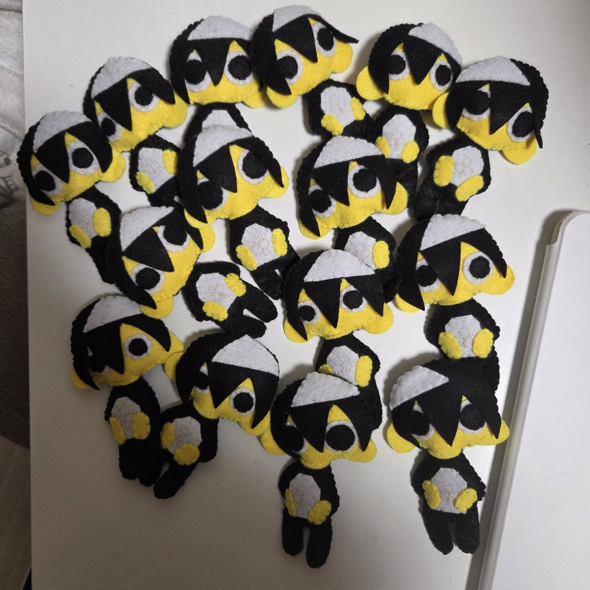 fukikun251's tweet image. 亡くなった実の弟をキャラクター化して、絵の中で遊ばせています。
#絵柄が好みって人にフォローされたい
#秋の創作クラスターフォロー祭り
#3連休はフォロワーさんが増えるらしい