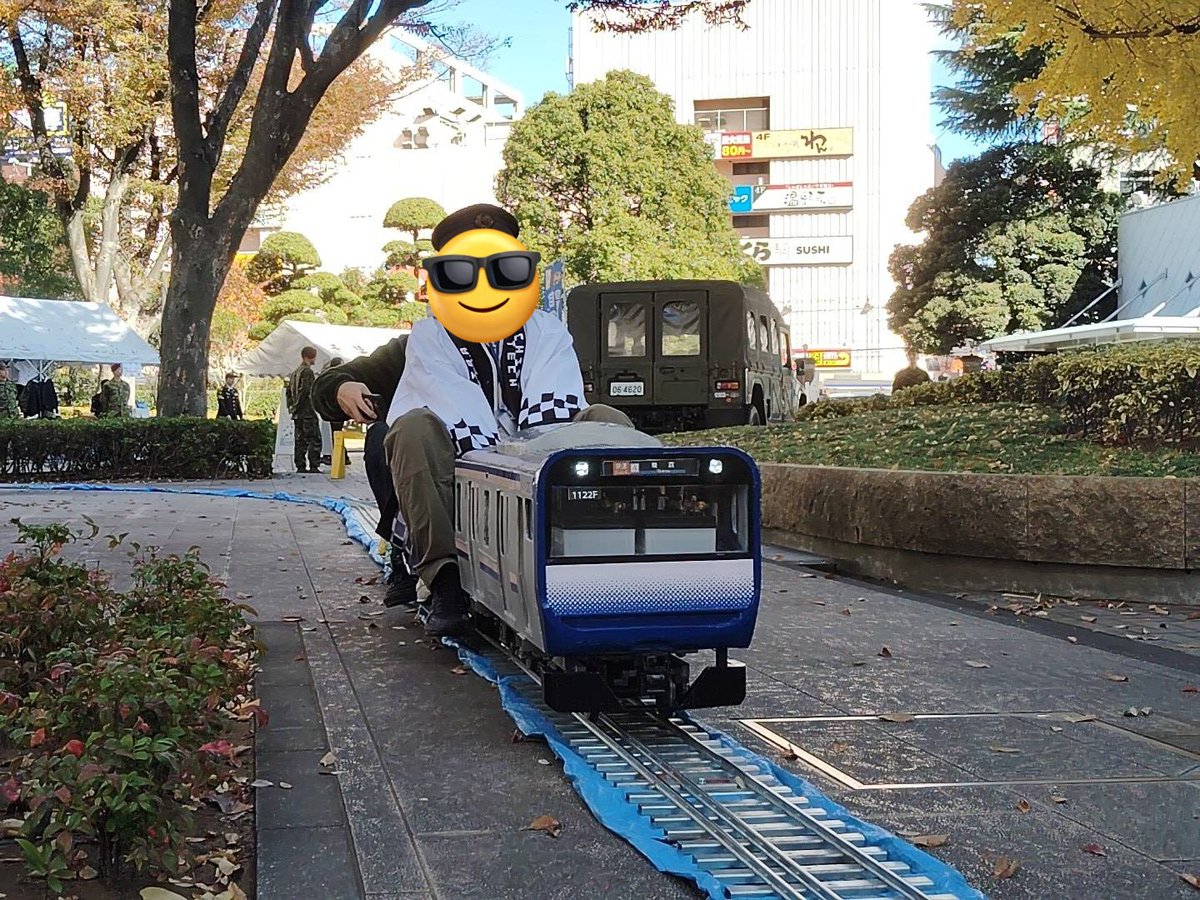 CIT_TRAINS's tweet photo. 【ご報告】
最近フェードアウトしてました担当TSですが…
本投稿を持ちましてSNS担当より離脱させて頂きます。
部長もやっていた私ですが、卒業がようやく近づいてまいりましたので学業に本腰を入れなければなりません… https://t.co/dxy4slPotT