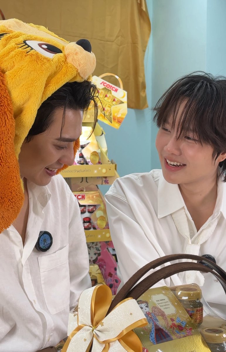 ScotchFamily's tweet image. เจ่งอ้อนๆปุ๋งงงง

#ScotchxKengNamping 
#KengNamping #เก่งน้ำปิง 
#KengHarit #nampingster