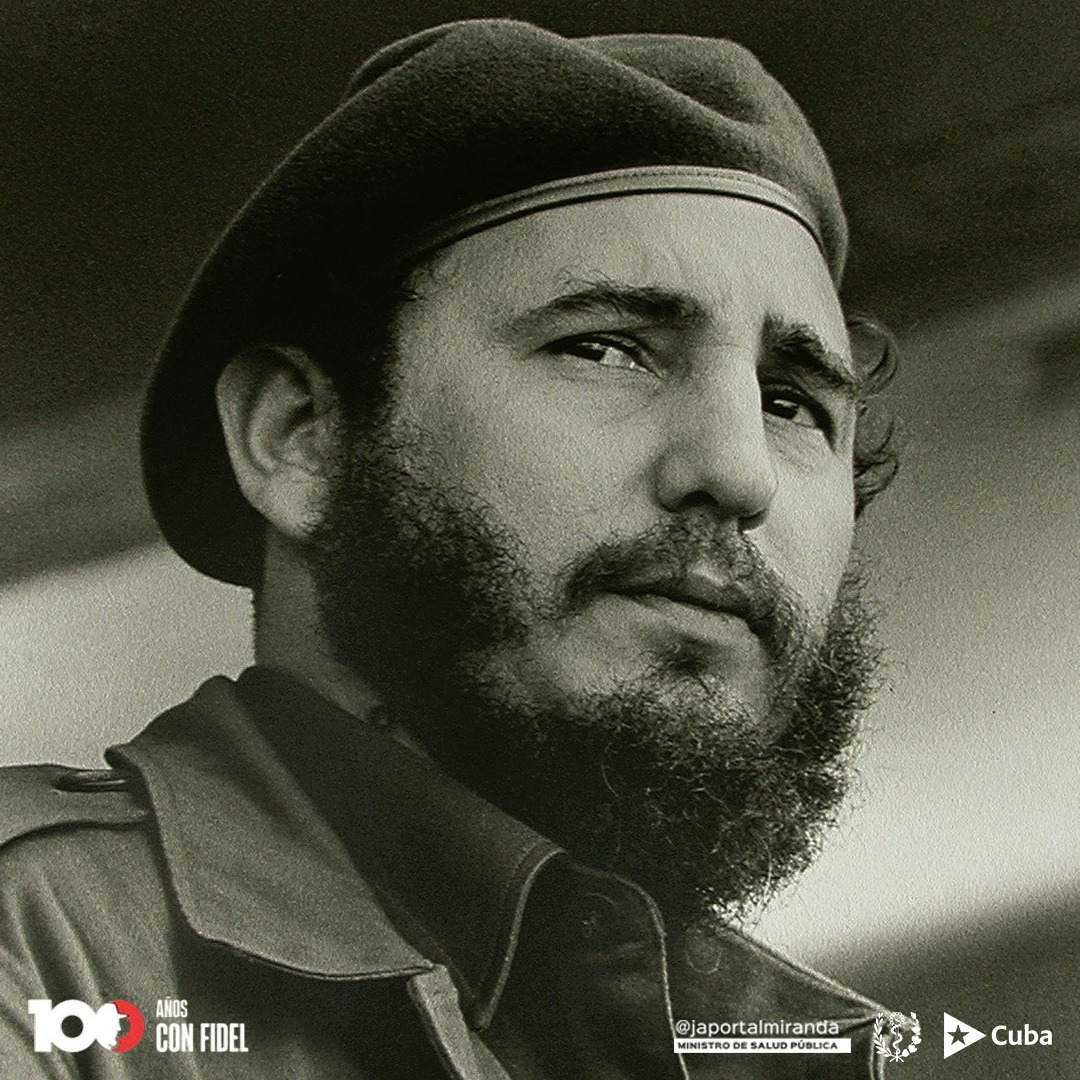 🇨🇺 En un nuevo aniversario de su partida física, #Cuba honra a #FidelPorSiempre.
Su ejemplo de dignidad, justicia social y apuesta por la ciencia y la #Salud Pública universal, siguen guiando el hacer de la nación cubana.
Desde el <a href="/MINSAPCuba/">Ministerio de Salud Pública de Cuba</a> defendemos su pensamiento y legado.