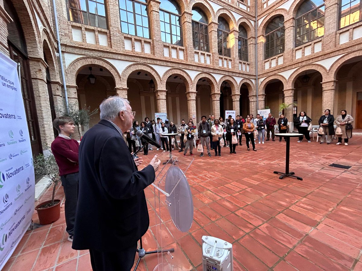 Más de 100 participantes convierten el LABÓDROMO por la DANA de Alzira en un referente de empleabilidad
proyectoanda.es/mas-de-100-par…