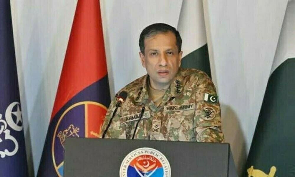 cutehunmee's tweet image. پاکستان نے افغانستان پر حملہ نہیں کیا،پاکستان خودمختار ریاست ہے،اور ریاست کے طور ہی ردعمل دیتا ہے
بلڈ اور بزنس ایک ساتھ نہیں چل سکتے، ہم افغان عوام کے نہیں بلکہ دہشتگردی کے خلاف ہیں،جو افغانستان سے پاکستان میں ہورہی ہے،ڈی جی آئی ایس پی آر جنرل احمد شریف چوہدری 
#DGISPR