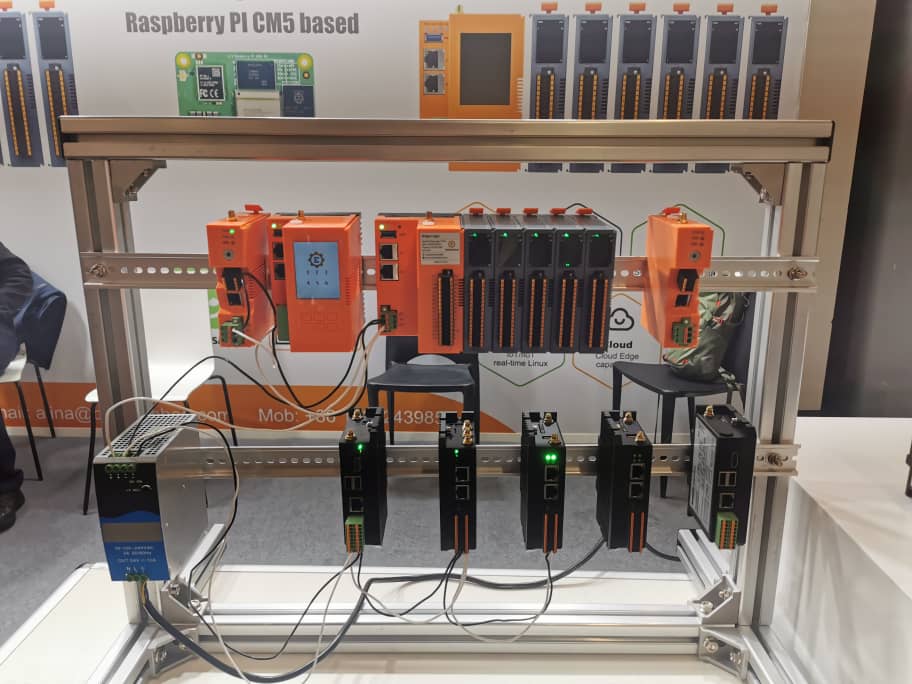 Open_Embed's tweet image. Our CEO wenming at SPS, and the partner Codesys. 
#Industry40   #IndustrialIOT #INDUSTRY #AUTOMATION #PLC #EdgeComputing #codesys