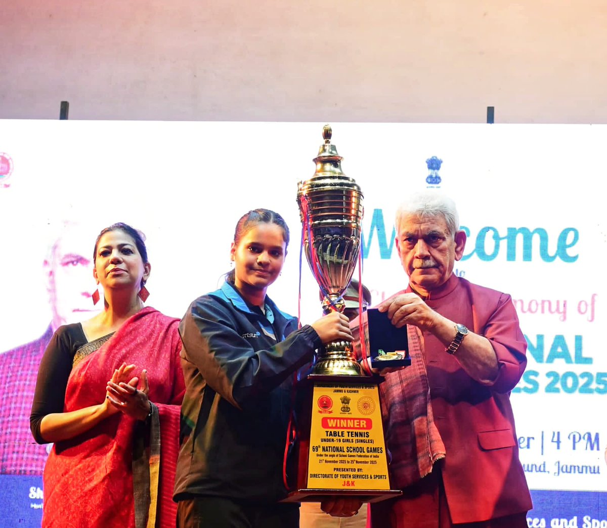 OfficeOfLGJandK's tweet image. Attended the closing ceremony of 69th National School Games-2025 organised by Department of Youth Services &amp;amp; Sports, and School Games Federation of India (SGFI) at Jammu. Emphasised on nurturing the spirit of oneness and build a better world, free of discrimination.