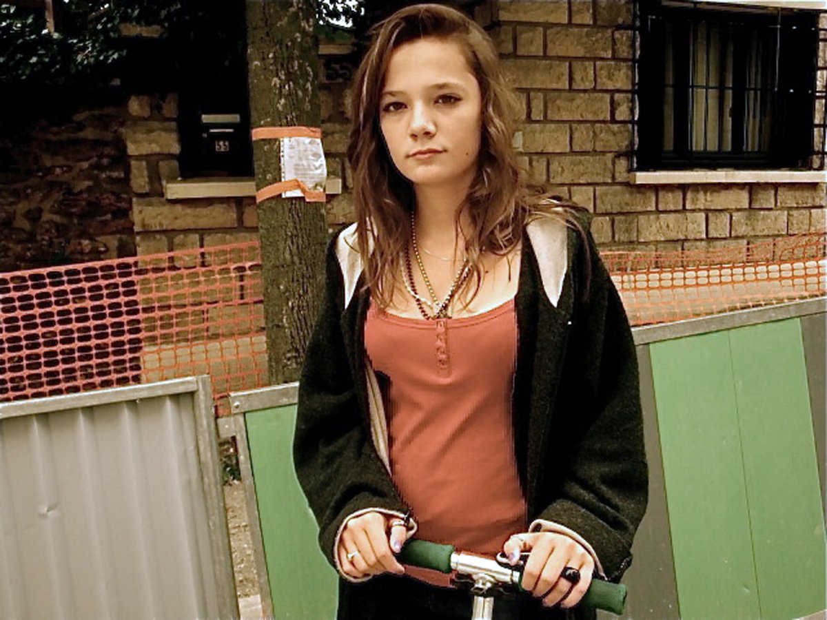 En 2011, la jeune Agnès Marin est brutalement assassinée près de son collège à Chambon-sur-Lignon. Son meurtrier, un adolescent au profil très inquiétant. A 14h sur <a href="/RTLFrance/">RTL France</a>📻