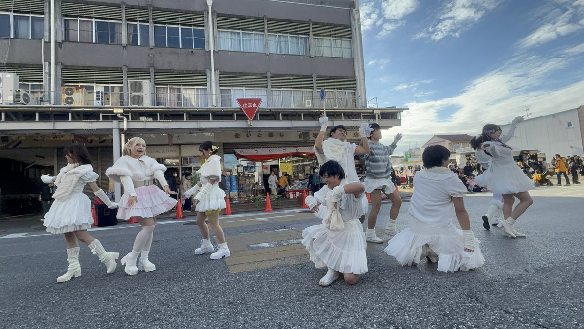 ak51626hat's tweet photo. #彦根ゑびす講2025
#Sp1der lily's https://t.co/WE12f3722Y