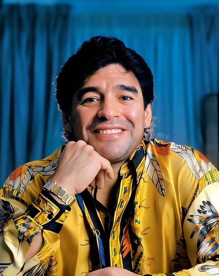 Sonriendo lo recordamos.