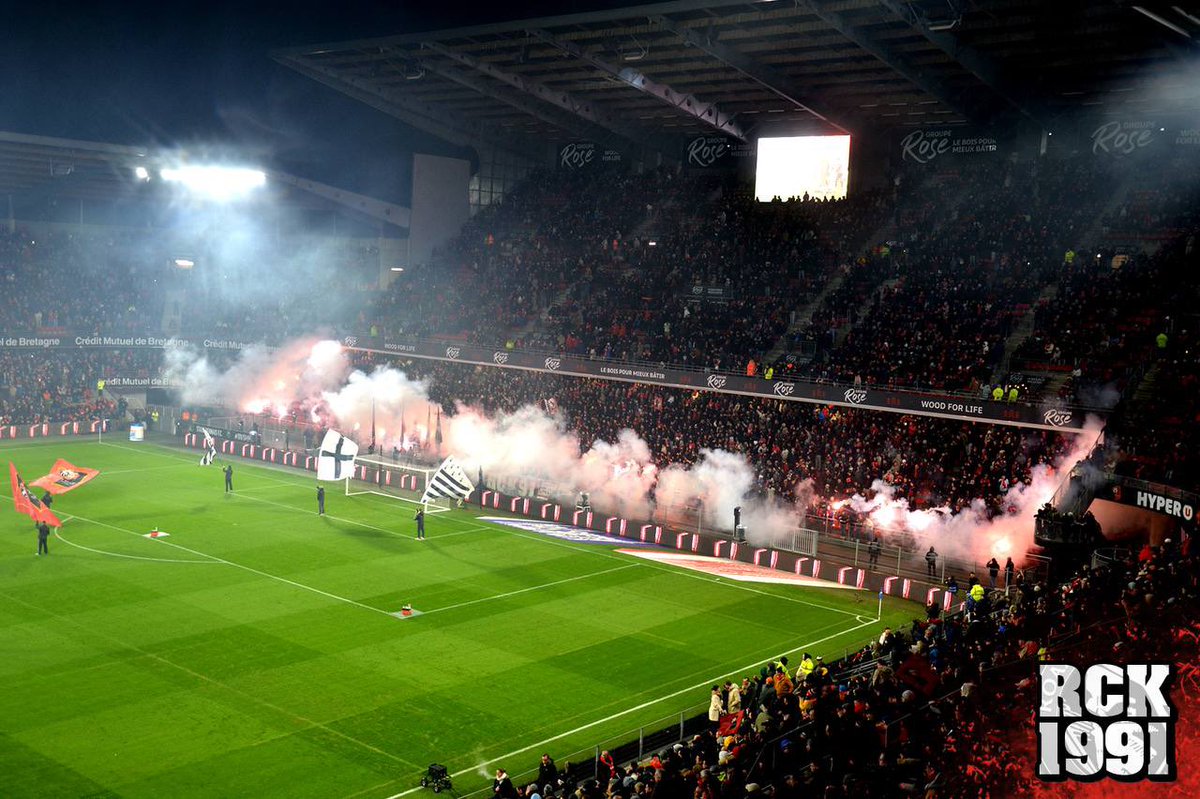 UltrasMadeinFR's tweet image. ⚽️ Rennes - Monaco 
📢 Roazhon Celtic Kop !
📆 Samedi 22 Novembre
📸 @RCK1991 

#SRFCASM