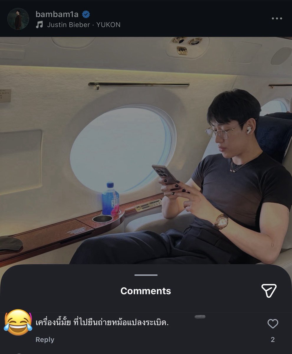 JANUBAMM's tweet image. คลิปในตต.มันแมสจนมีคนมาแซว “เครื่องนี้มั้ย ที่ไปยืนถ่ายหน้าหม้อแปลงระเบิด” คะ555555555