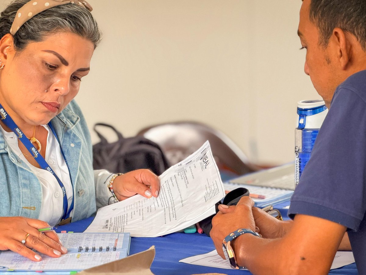 Cerramos nuestro IBAL de Puertas Abiertas con resultados reales.
+1.000 solicitudes atendidas en La Pola: acueducto, alcantarillado, trámites comerciales y más.
Gracias, Ibagué, por confiar en estos espacios pensados para ustedes. 🙌 Volveremos recargados en el 2026.
