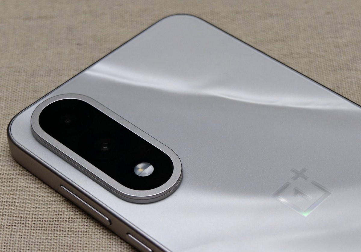 Gadgets Hub tweet media