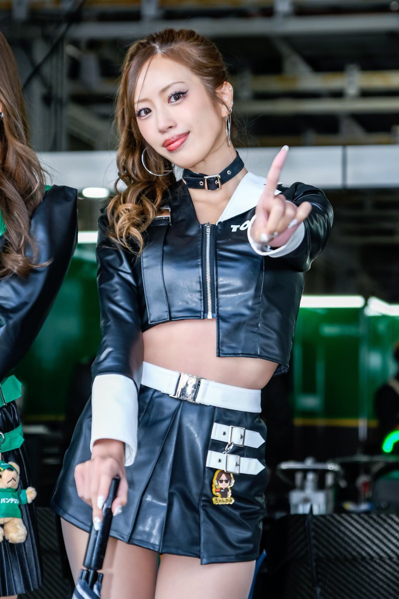 naottie_swcs's tweet image. 11/22 #スーパーフォーミュラ #鈴鹿サーキット
個人的にはかこちゃんのカッケーイメージにピッタリ合う、トムスコス着てるかこちゃんはめちゃくちゃに好き。まぁ何着てても似合ってるし、好きなんだけれども。ポニテもめちゃくちゃ良き👏
#央川かこ さん(@kako_6717)
#TOMS
#TOMSチームアテンダント