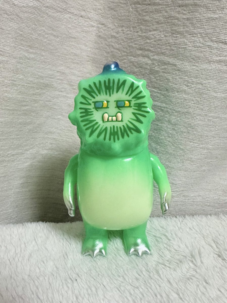 TOY FIELDS ベビーゴーヤ怪獣 蓄光 GID ソフビ決起集会 ゴーヤ怪獣 TOY