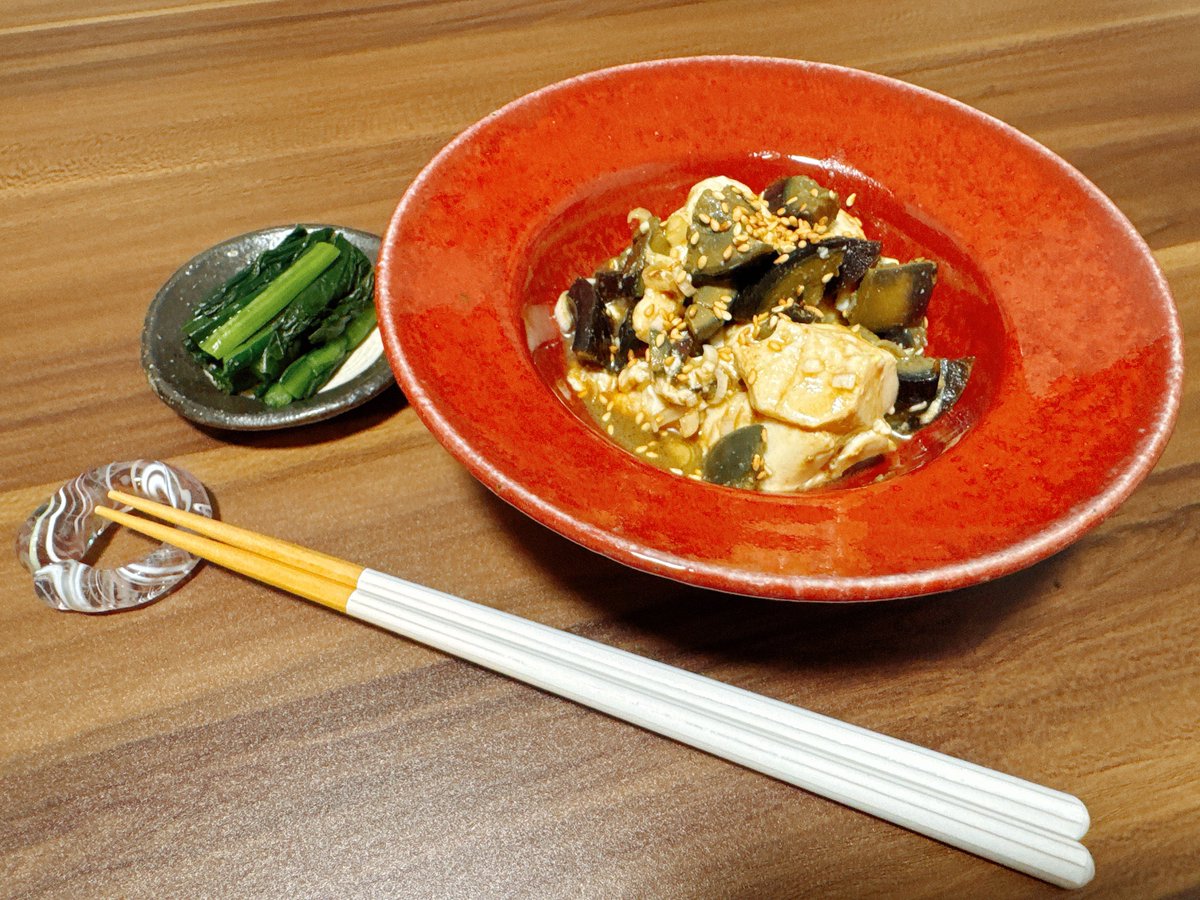 フォロワーさんのピータンツイートに負けて
ピータン豆腐にしちゃった。  #おうちごはん