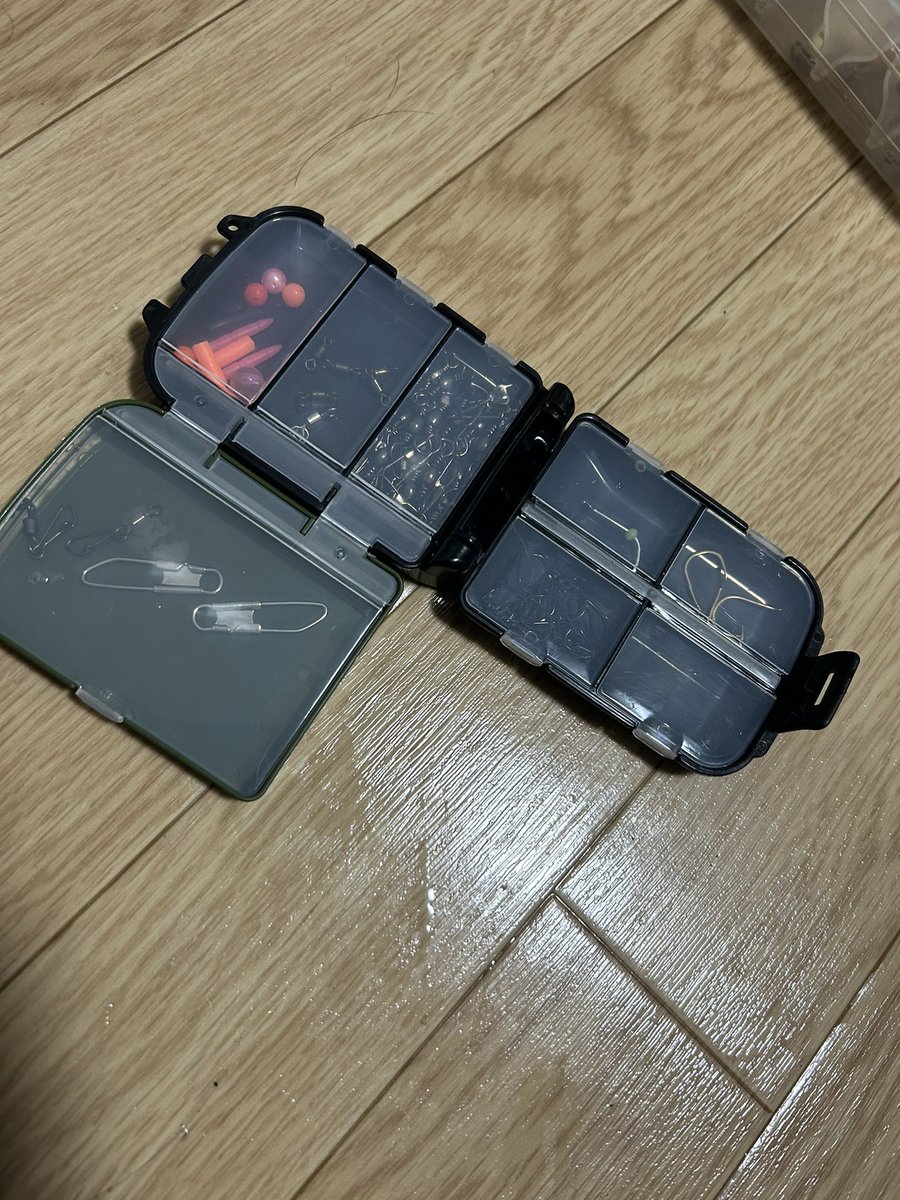 fishing_Rei2's tweet photo. ダイソーのこの小物入れ、泳がせセット入れるのにめっちゃ便利 https://t.co/CooTjcwXcy