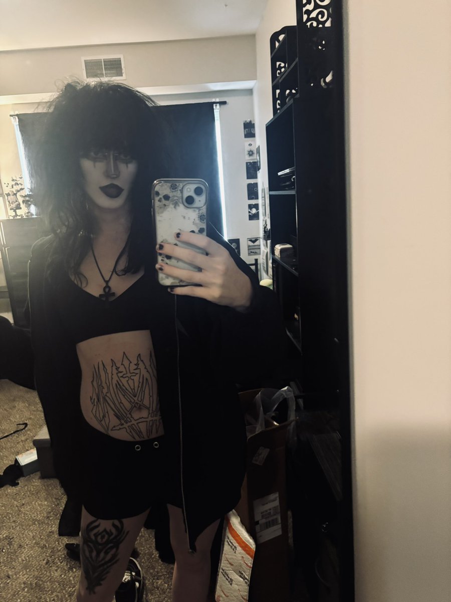 Unfinished stomach tat but it looks so good