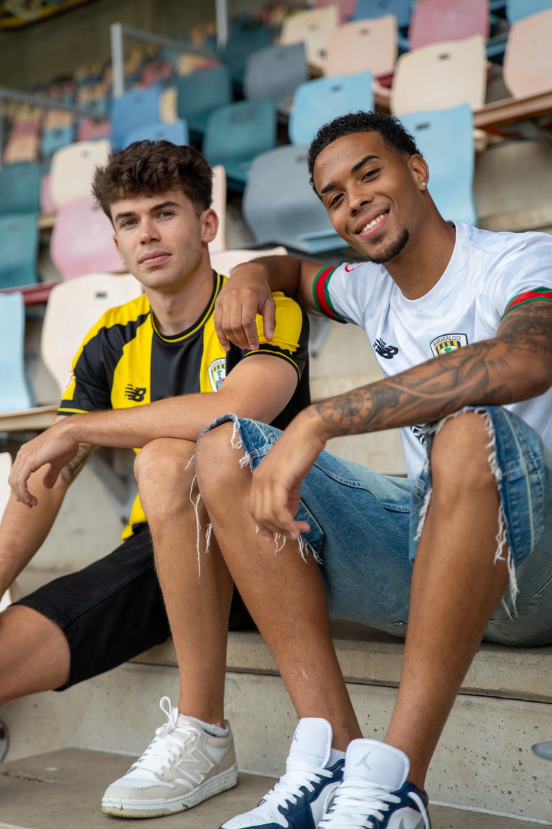 𝗡𝗼 𝘀𝗼𝗻 𝘀𝗼𝗹𝗼 𝗰𝗮𝗺𝗶𝘀𝗲𝘁𝗮𝘀, 𝗲𝘀 𝗽𝗲𝗿𝘁𝗲𝗻𝗲𝗻𝗰𝗶𝗮 🔥

Aprovecha la Black Week con hasta el 30% de descuento en BRK Store🛍️