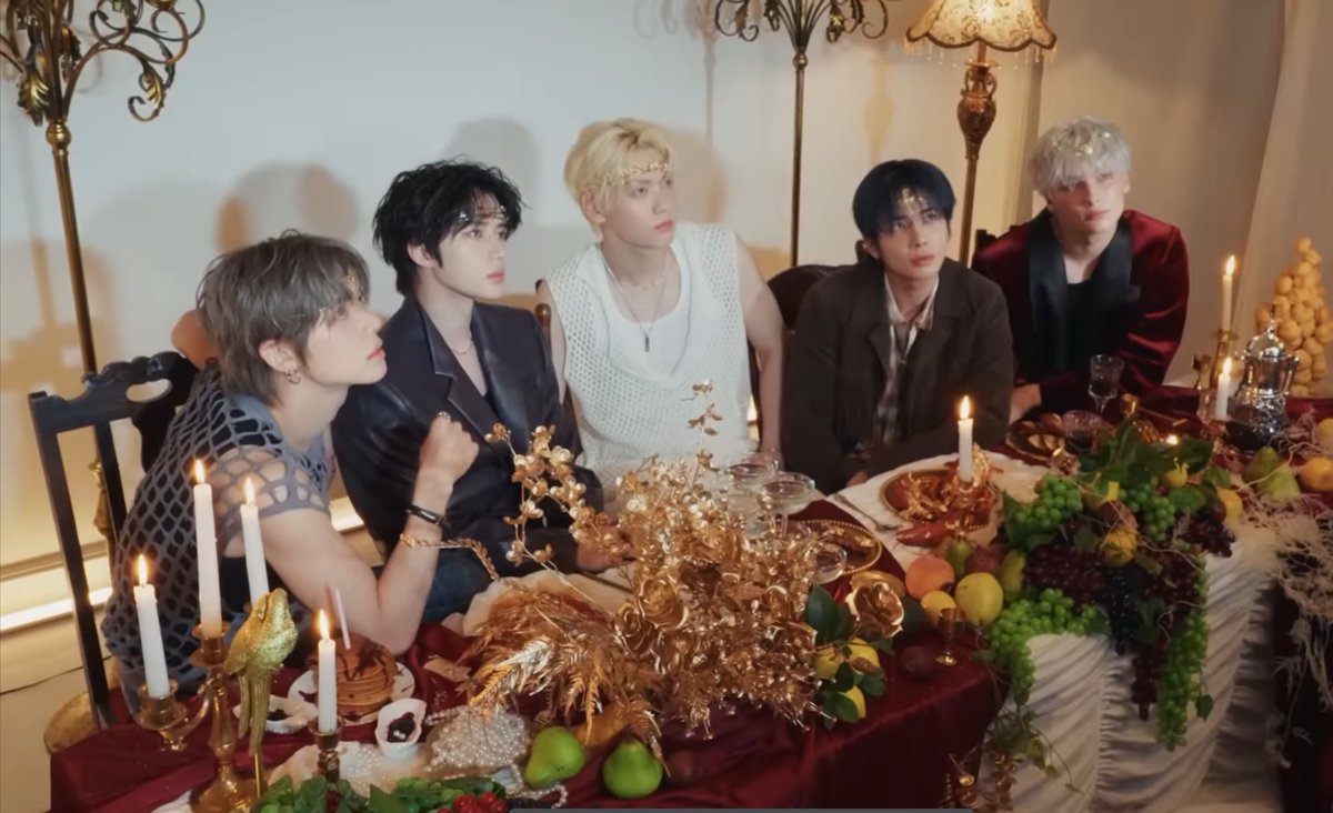 L0VELYBEOMIE's tweet image. TUBATU LOOKS GORGEOUS OH MY GOD