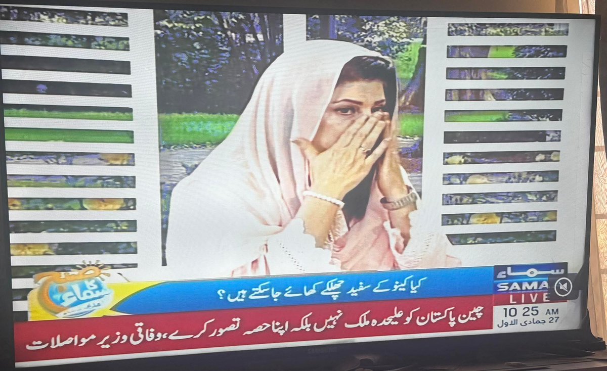 HarmeetSinghPk's tweet image. کیا پاکستان چین کی کالونی ہے؟ یہ جاہل وفاقی وزیر مواصلات بولنے سے پہلے کم از کم سوچ لیا کریں کہ وہ کیا بول رہے ہیں۔ ساری شہباز کابینہ کا ایک ہی ہنر ہے "اٹھانا"۔۔۔۔!!!