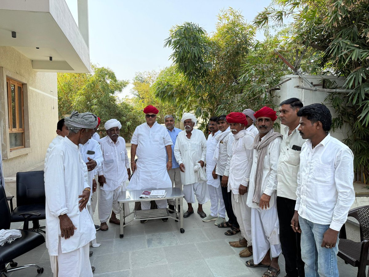 devjimpatel's tweet image. स्वागत... सम्मान.... संवाद....

राजस्थान सरकार द्वारा नवीन पंचायत समितियों व ग्राम पंचायतों के सृजन पर स्नेह और सम्मान के लिए आप सभी का हृदय से आभार।

जन-सहभागिता के साथ विकास की नई दिशा में साथ चलते रहेंगे।