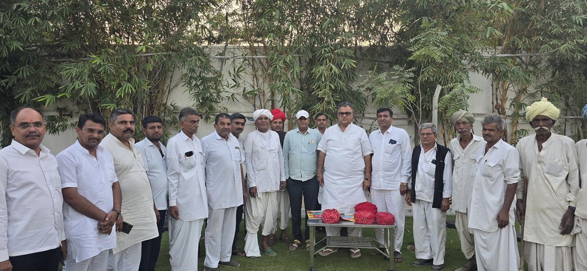 devjimpatel's tweet image. स्वागत... सम्मान.... संवाद....

राजस्थान सरकार द्वारा नवीन पंचायत समितियों व ग्राम पंचायतों के सृजन पर स्नेह और सम्मान के लिए आप सभी का हृदय से आभार।

जन-सहभागिता के साथ विकास की नई दिशा में साथ चलते रहेंगे।