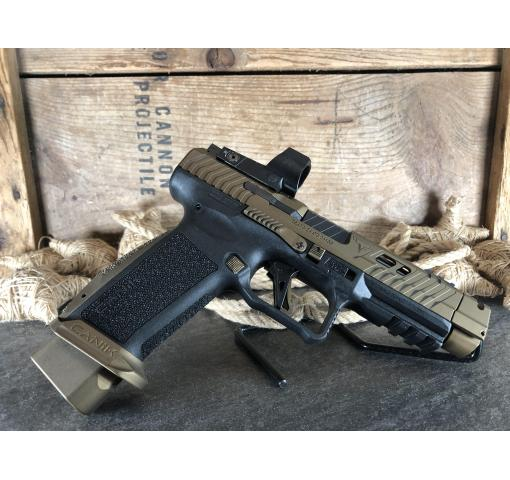 Harvey's Pistol & Pawn tweet media