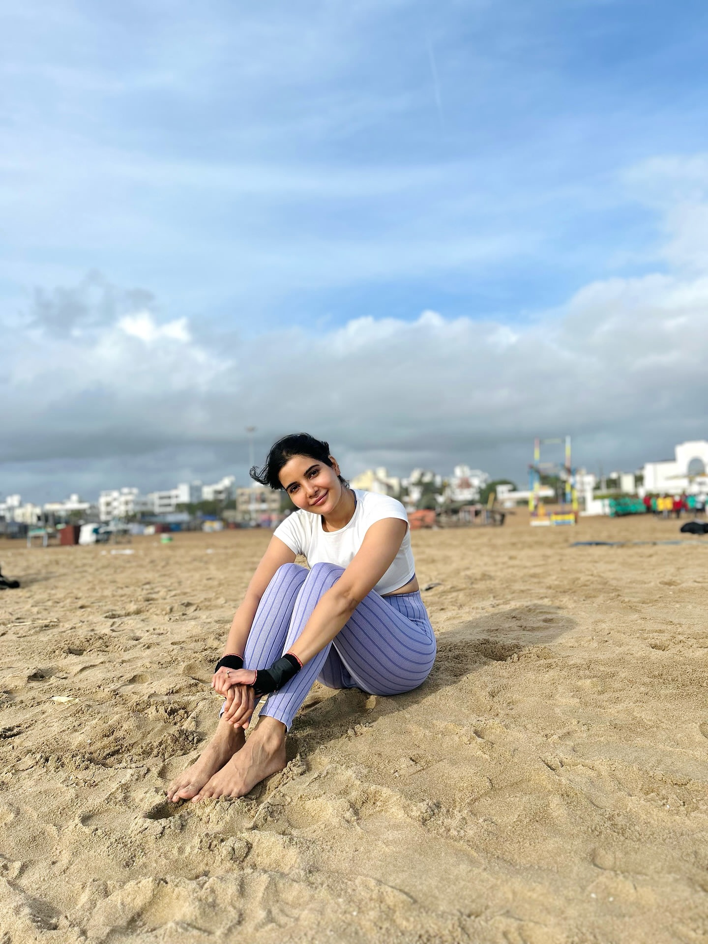 G6mbJlxbwAkVk_9?format=jpg&name=large