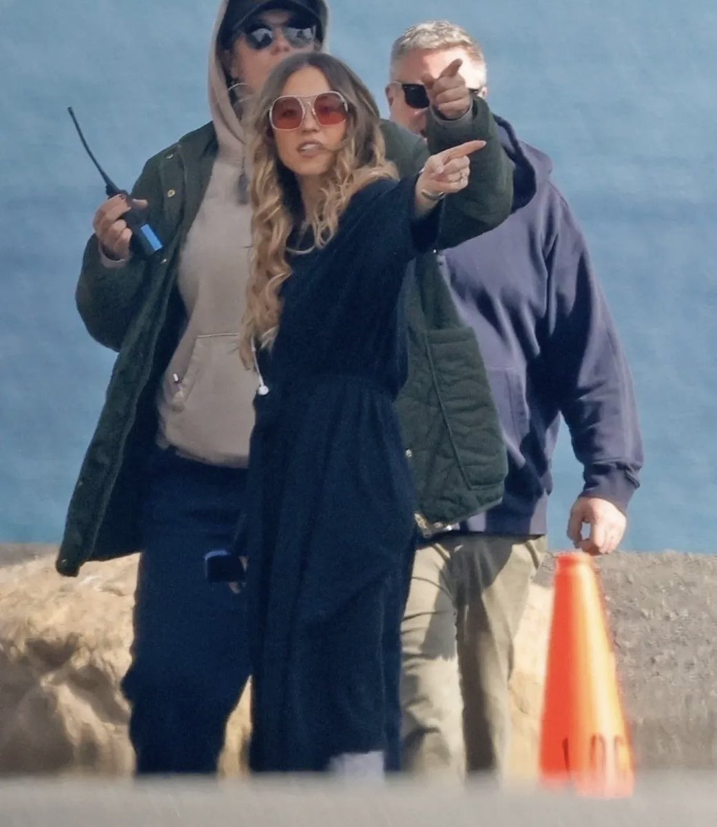 euphoriacentral's tweet image. 📸 More of Sydney Sweeney filming #Euphoria season 3 wearing an engagement at Point Mugu Rock in California.