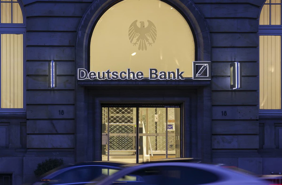 BitcoinMagazine's tweet image. JUST IN: Deutsche Bank expects the Fed to cut rates by 25 bps in December.