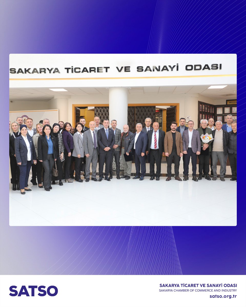 SATSO 28. Meslek Komitesi, üyelerini plaketle onurlandırdı.

Sakarya Ticaret ve Sanayi Odası bünyesinde faaliyetlerini yürüten Danışmanlık ve Emlak Müşavirliği sektör temsilcisi 28. Meslek Komitesi, düzenlemiş olduğu organizasyonda gayrimenkul danışmanlığı sektöründe faaliyeti 25