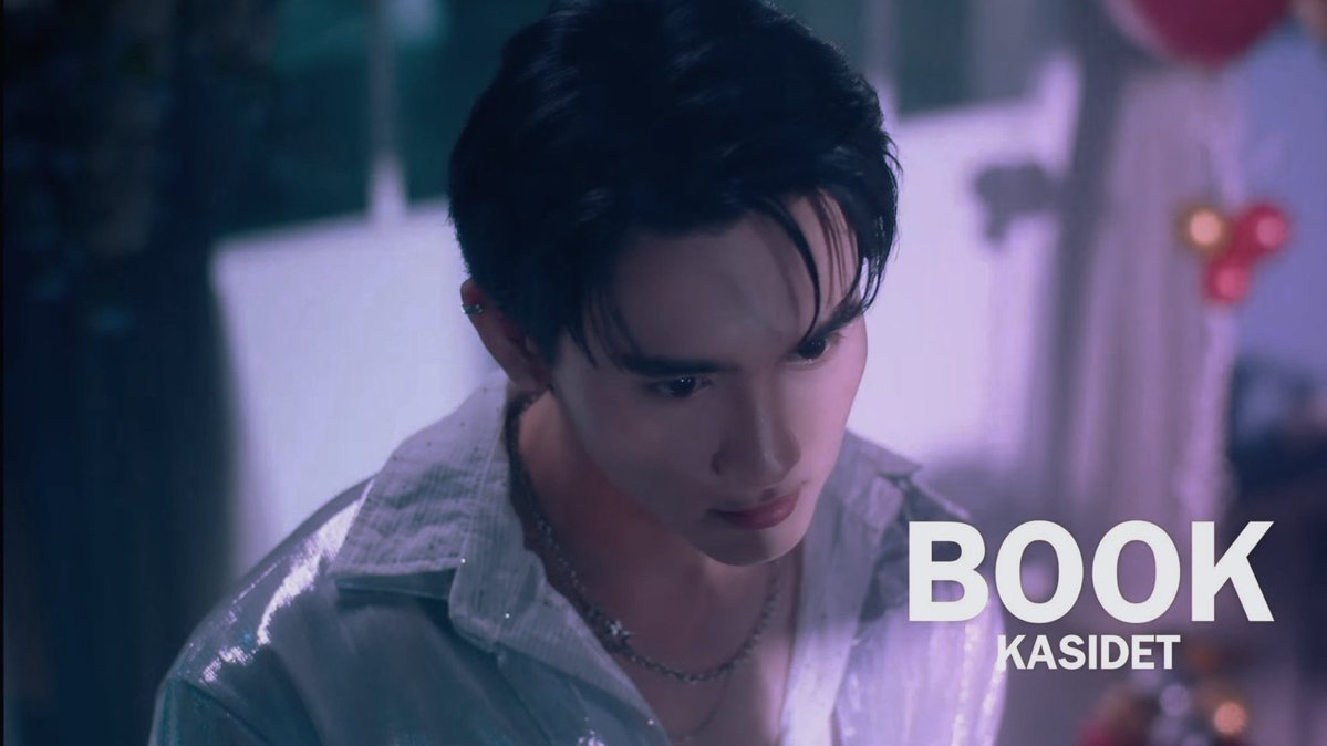 vihoratcha's tweet image. “Fuck you”                                    “When?”