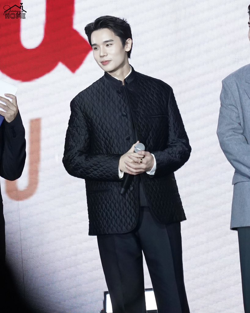 JimmyyjpHome's tweet image. คุณป้องปืน 🫶🏻

MAGIC VIBES WITH JIMMYSEA 

@jimmyyjp_  
#jimmyyjp #Tiny 
#GMMTV2026
#IWillAlwaysSaveYou