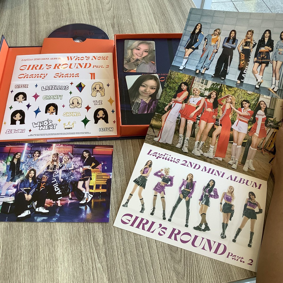 shedhamz's tweet photo. Been seeing a lot of Who’s Next album unboxing and wanted to post mine pero di ko na mahanap yung video😭
Baka nasa lumang phone pa ni ate eh sira na yun😭
#Lapillus #라필루스 #Lapis #라피스 #WhosNext #GirlsRoundPart2 #album #kpop https://t.co/d4S7NjQLkZ