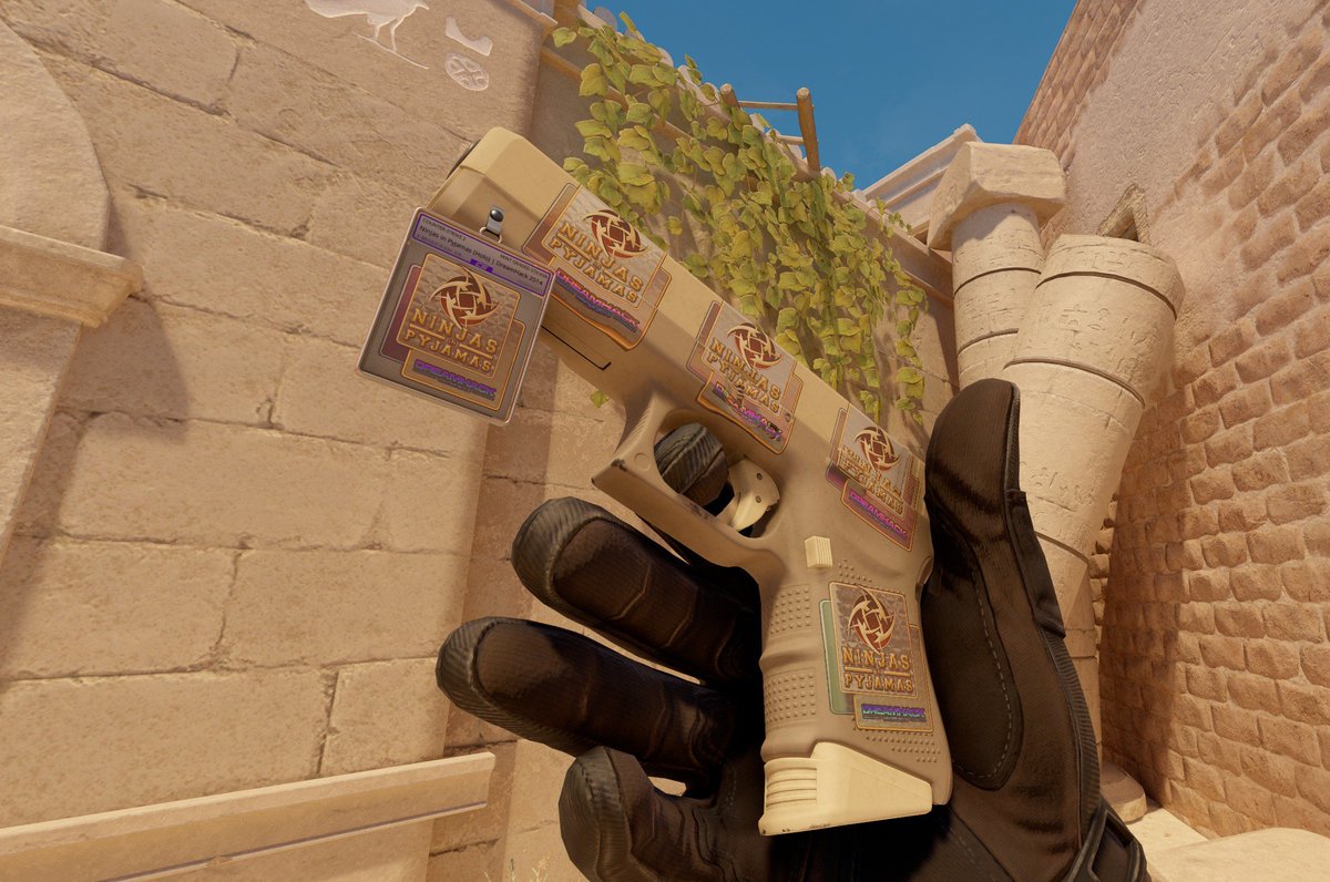 Seb_CS2's tweet image. A little late, but this update fucks