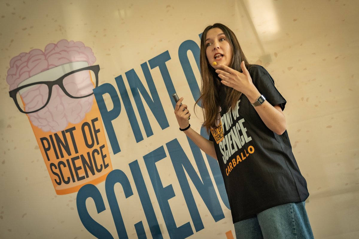 A carballesa Nerea López Bolón gaña o III Concurso de traballos académicos con perspectiva de xénero “Pascuala Campos De Michelena” polo seu TFG "Centros Maggie, a arquitectura da esperanza", dos que xa nos falou no festival Pint of Science. Que boa nova! 

Moitos parabéns!