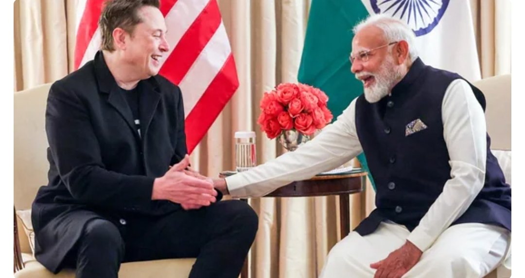 VinitPanwar289's tweet image. Nehru was not the co-researcher with Albert Einstein on the theory of relativity. He met him as head of government, and so it is with Modi ji with current scientists.