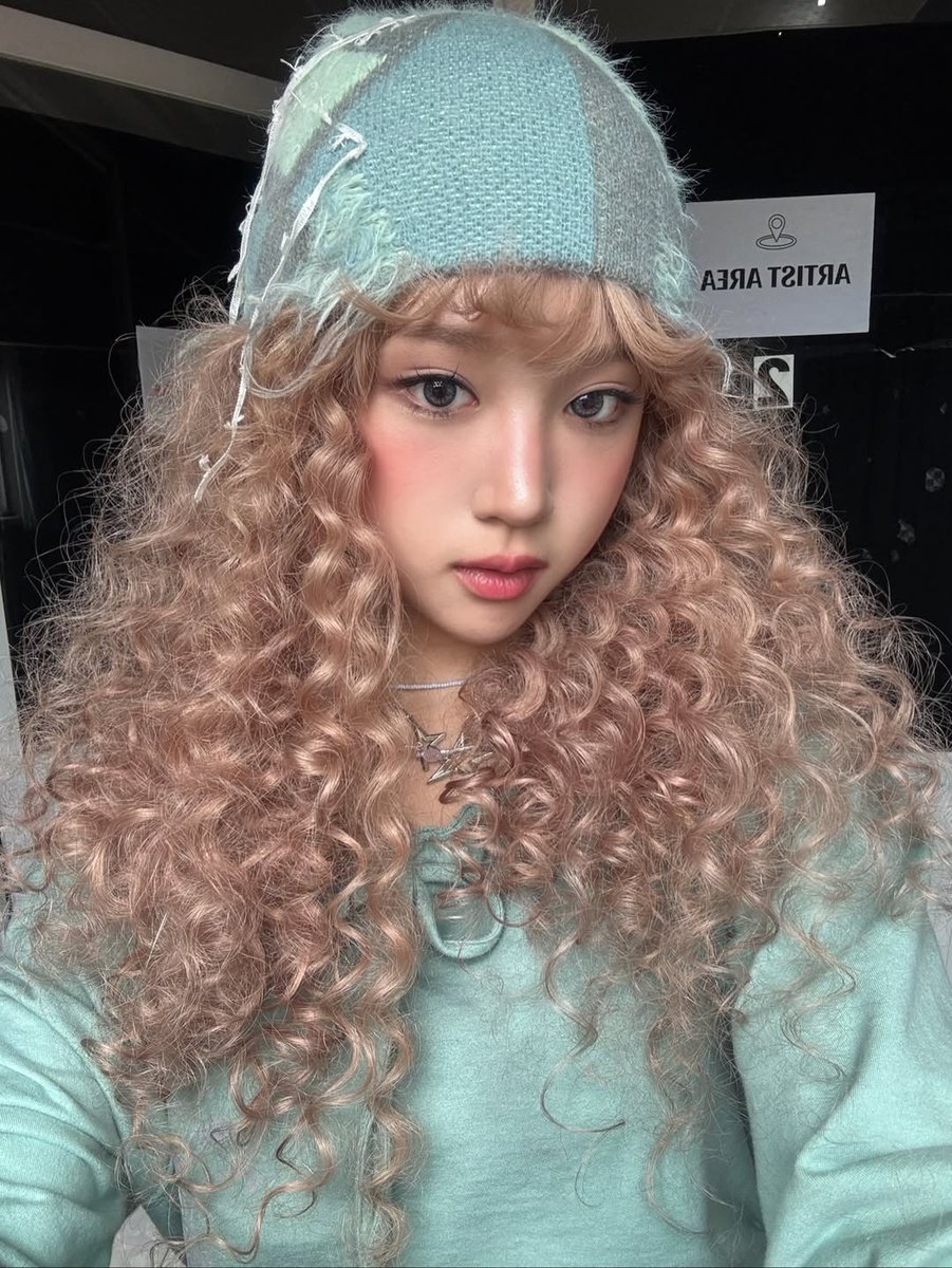 vvupuniverse's tweet image. BARBIE KIM 🧚🏻‍♀️
#KIM #킴 #SuperModel #VVUP #비비업