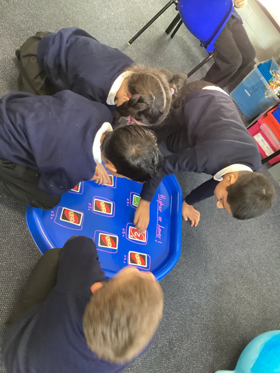 MissPatel_AMPA's tweet image. In #maths, we have been learning about multiples. We played a game of higher or lower with uno. We had to aim to get a higher answer than the previous multiple. So much fun! @AbbeyMead_TMET @AbbeyMead_Maths #learning #fun