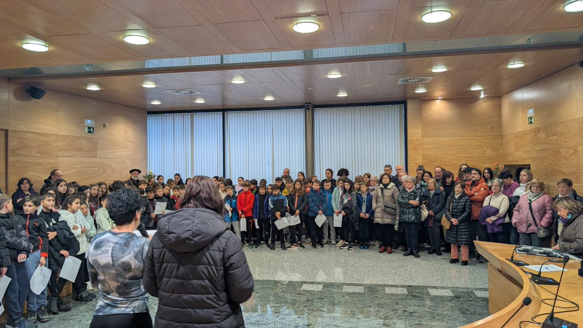 🟣 𝐈𝐧𝐝𝐚𝐫𝐤𝐞𝐫𝐢𝐚 𝐦𝐚𝐭𝐱𝐢𝐬𝐭𝐚 𝐝𝐢𝐠𝐢𝐭𝐚𝐥𝐚 𝐛𝐚𝐝𝐢𝐭𝐮 𝐨𝐧𝐝𝐨𝐫𝐢𝐨 𝐞𝐫𝐫𝐞𝐚𝐥𝐚𝐤
Manifestoa: ansoain.es/wp-content/upl…
Irakurketa Erraza: ansoain.es/wp-content/upl…
🟣 𝐋𝐚 𝐯𝐢𝐨𝐥𝐞𝐧𝐜𝐢𝐚 𝐦𝐚𝐜𝐡𝐢𝐬𝐭𝐚 𝐝𝐢𝐠𝐢𝐭𝐚𝐥 𝐭𝐢𝐞𝐧𝐞 𝐜𝐨𝐧𝐬𝐞𝐜𝐮𝐞𝐧𝐜𝐢𝐚𝐬