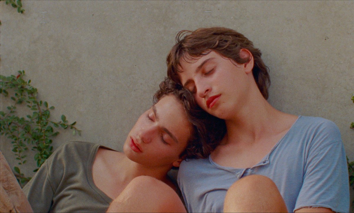 lpafilmfestival's tweet image. #LPGC podrá acceder a la deliciosa cinta «Extraño río» de Jaume Claret Muxart gracias a «Efecto Cinema»

🗓️MIÉRCOLES 26
🕖19:00 horas
📍 @cineyelmo @cclasarenas 

Entradas a 4, 50 €, en los canales habituales del cine

La película llega precedida del elogio unánime de la crítica