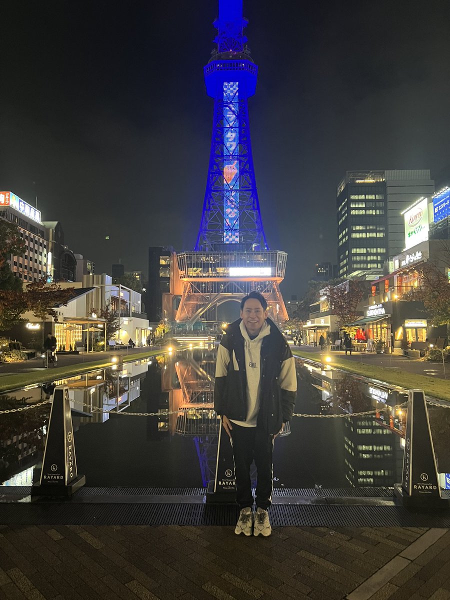 niconicosakai's tweet photo. さらば名古屋！！協力してくれたお礼にひさが童貞を捨てる時に使うコンドームをプレゼントしたよ！ https://t.co/xal8R3adko