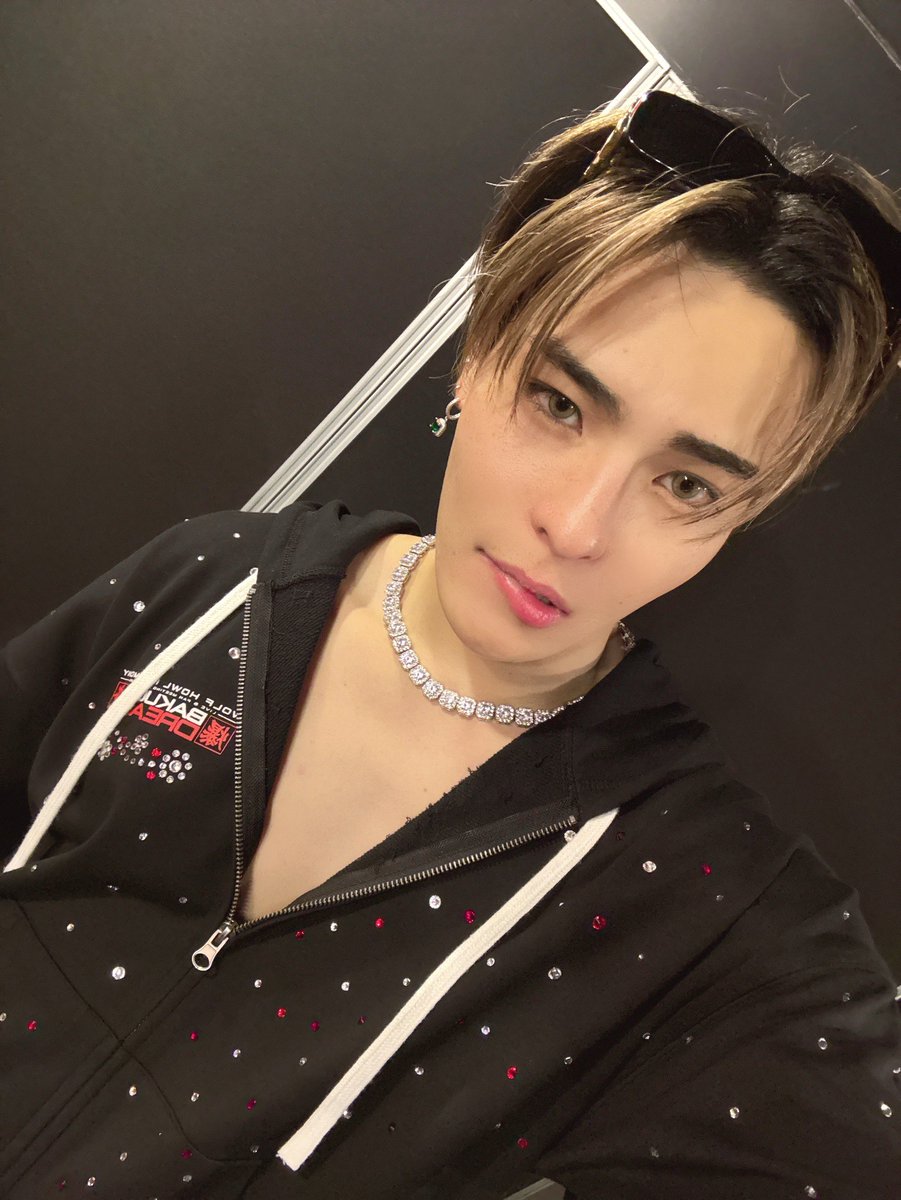 あまりにもかっこよすぎ、、🫠.❤︎ #SUZUKI #比嘉涼樹 #WHH