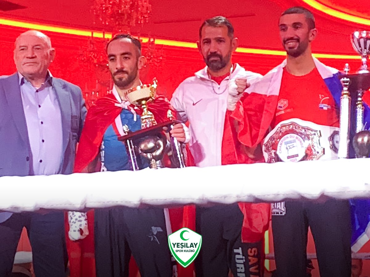 Paris'te düzenlenen Dünya Savate Combat Şampiyonası finallerinde, Çankırı Yeşilay Spor Kulübü sporcumuz Cem Yurtsever, 60 kg kategorisinde Dünya İkincisi olarak hepimizi gururlandırdı. 🥈

Azmi, disiplini ve ortaya koyduğu mücadeleyle gençlerimize ilham olan sporcumuzu yürekten