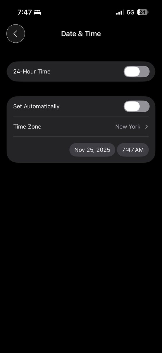 sethblumberg's tweet photo. In today’s edition of iOS becoming Windows… https://t.co/qGuWesaqFK