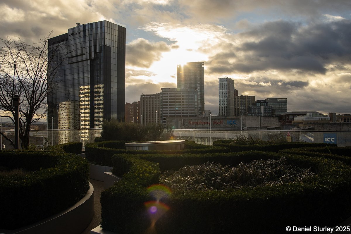 Daniel_Sturley's tweet image. #Birmingham UK, 4 recent views from the 'Secret Garden' atop @LibraryofBham 😎 
#BirminghamWeAre #Photogenic 
#Architecture #Photography