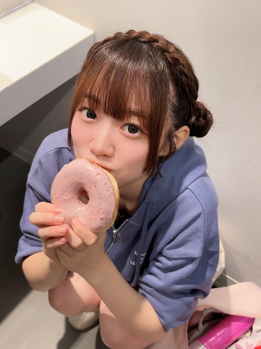 riri_hotaloop's tweet image. カメラマン熊野りりが撮ったメンバーが可愛すぎて辛い、(ฅᗝ˂｡)🧡
ﾘｰﾁｬﾝﾃﾝｻｲ?ﾒﾝﾊﾞｰｶﾞｶﾜｲｲﾀﾞｹｶ!!