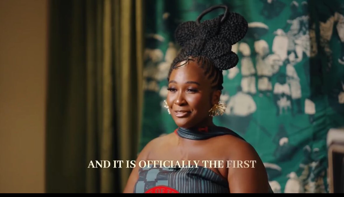 trigottista's tweet image. First day of “an owambe exhibition” IN LAGOS

Uzo too dey cook abeg 😂