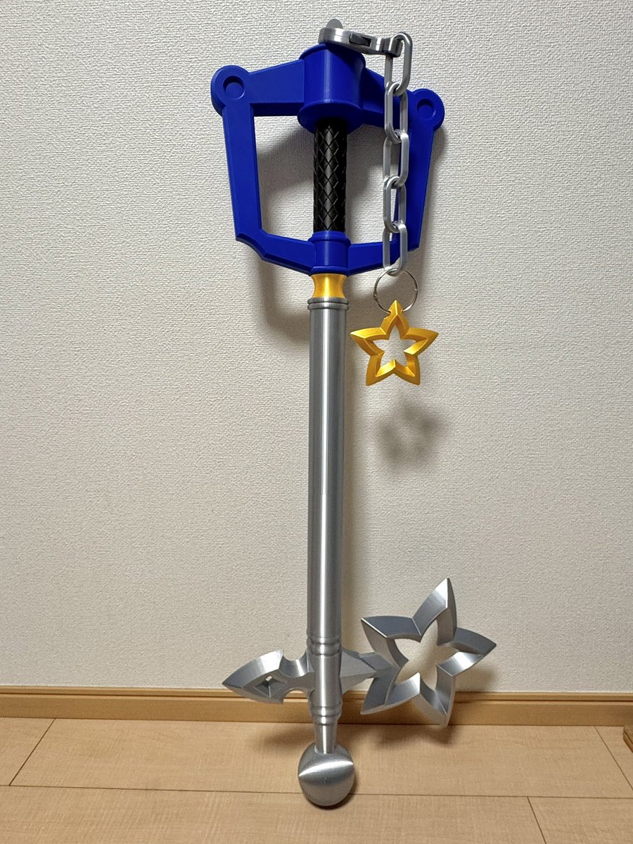 panyayan0315's tweet image. 今まで作ったやつ画像整理してるけど
初期武器好きすぎるマンだな…