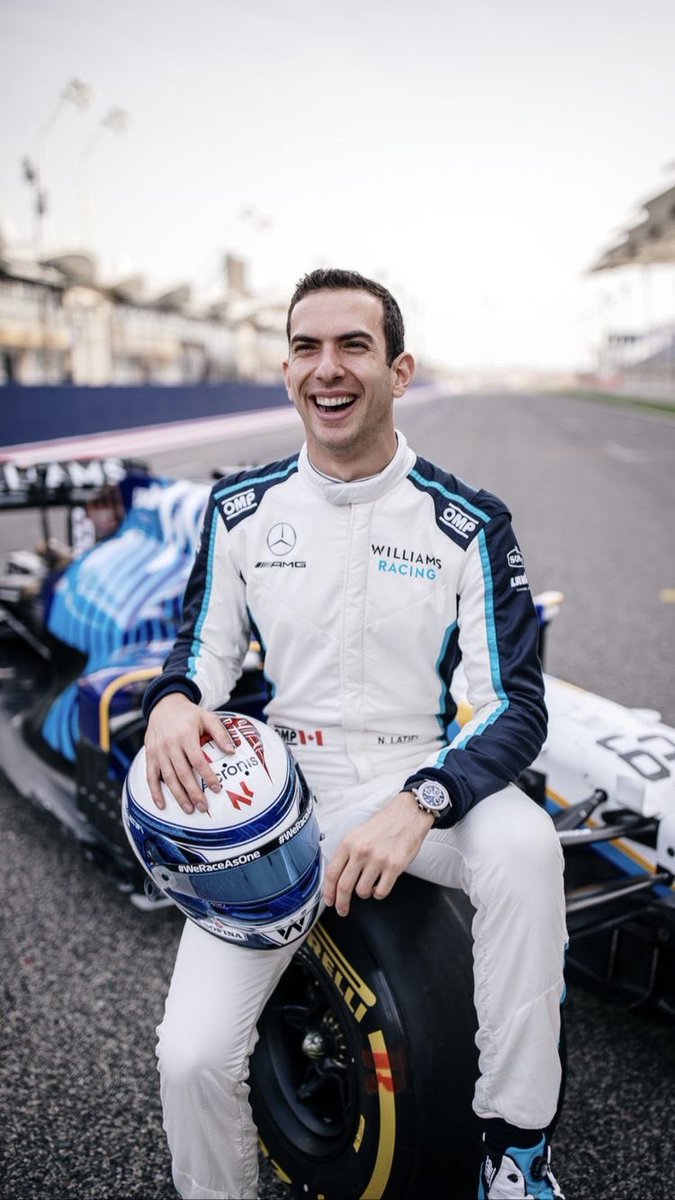 Última vuelta del GP, Verstappen y Norris, empatados a puntos, separados por una enorme distancia en pista. 

Quedan 10 vueltas

Se escucha un estruendo, se abre el cielo, los rayos iluminan todo el circuito. 

Y ahí, en mitad de la pista, yace el coche de Latifi. Safety car.